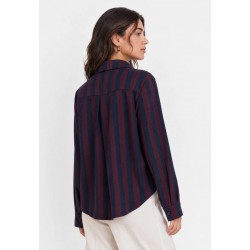 camisa mujer manga larga rayas verticales azul marino burdeos granate bolsillo delantera armonias chic and kid
