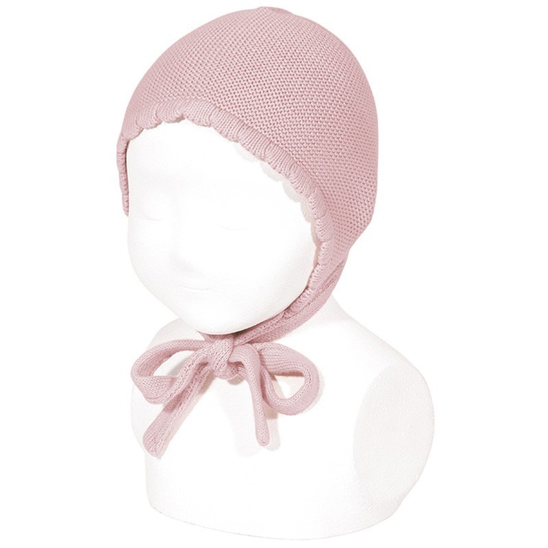 Capota de punto para bebé en color rosa empolvado con lazada al cuello Cóndor CHIC & Kid